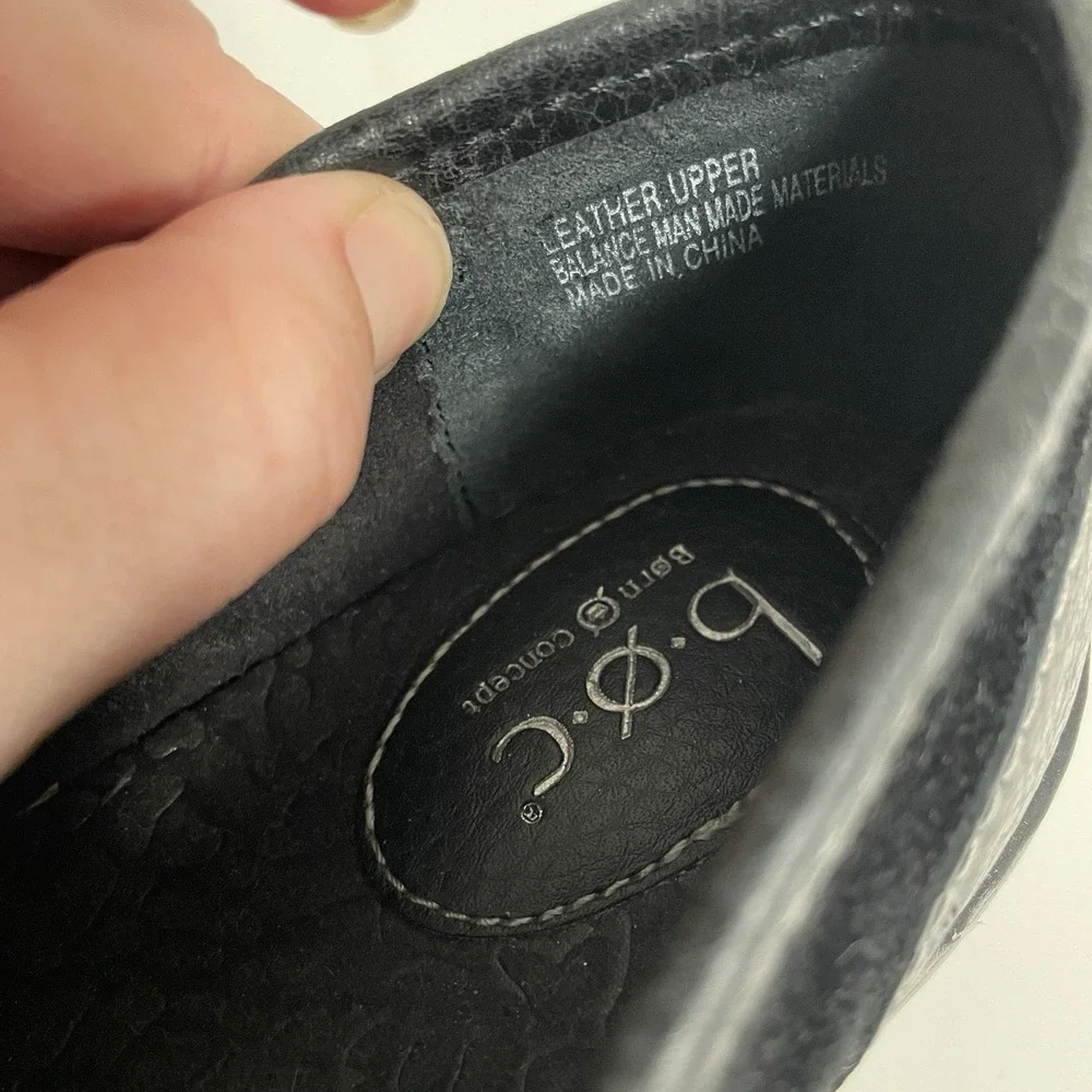 Born‎ b.o.c Womens Erna Loafers Size 7M Black Suede Slip On Flat Shoes Buckles